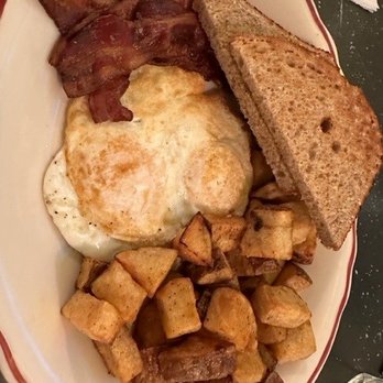 Crimson DC - Below average breakfast plate. - Diners Near Me - Washington, DC, District of Columbia Crimson DC - Below average breakfast plate. - Diners Near Me - Washington, DC, District of Columbia