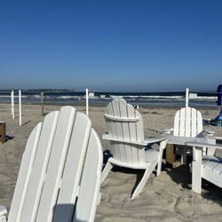 Waters Edge at Royal Anchor - Seating