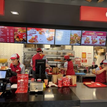 Jollibee - Chicken Shop Near Me - Alhambra, California