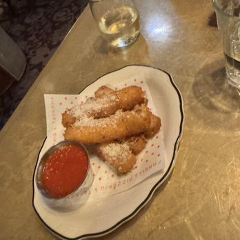 Zarella Pizzeria & Taverna - Mozarella Sticks - Italian Near Me - Chicago, Illinois Zarella Pizzeria & Taverna - Mozarella Sticks - Italian Near Me - Chicago, Illinois