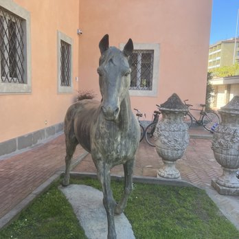 Ville sull'Arno - Hotel entrance - Hotels & Travel Near Me - Florence, FI