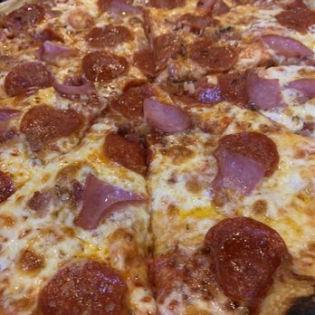 Lumberjack Pizza - Ham, bacon and pepperoni - Pizza Near Me - Flagstaff, Arizona Lumberjack Pizza - Ham, bacon and pepperoni - Pizza Near Me - Flagstaff, Arizona