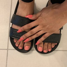 Gel Mani & Pedi Gel Mani & Pedi