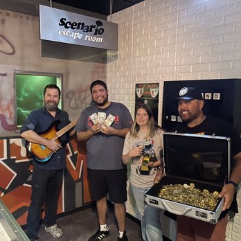 Scenario Escape Room - Mad Rapper. You only got one shot! And mom spaghetti - Escape Games Near Me - Brea, California