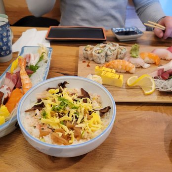 Sushi Koji - Sushi sashimi combo & chirashi (lunch) - Japanese Near Me - Vienna, Virginia