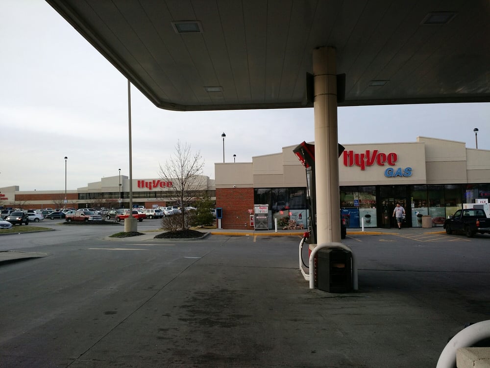 HY VEE GAS 4545 S Noland Rd, Independence, Missouri Gas Stations