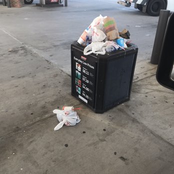 RaceTrac - It's 8:30am and morning commuters have this to welcome their visit.  Pure laziness on employees/management's part. - Gas Stations Near Me - RICHARDSON, Texas