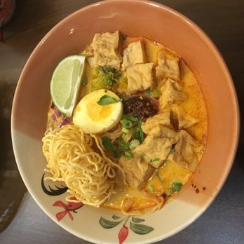 DAKZEN - Khan soi - Thai Near Me - Somerville, Massachusetts DAKZEN - Khan soi - Thai Near Me - Somerville, Massachusetts