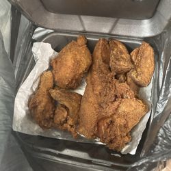 Pappoulis Pizzeria - Fried chicken and jojos