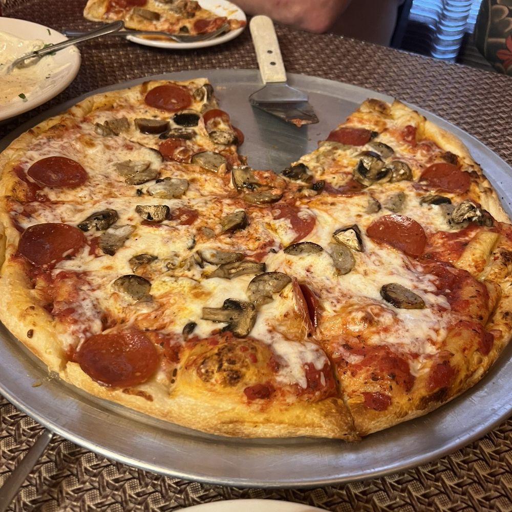 Paps Italian Grill - Italian Near Me - Hondo, Texas Paps Italian Grill - Italian Near Me - Hondo, Texas