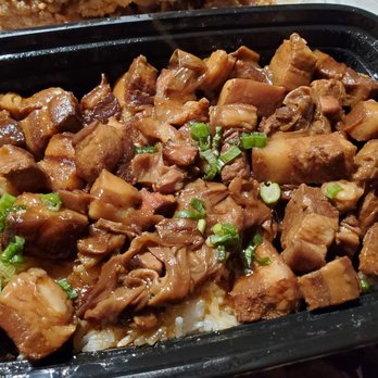 XLB Kitchen - Glutinous rice with pork - Szechuan Near Me - Cupertino, California XLB Kitchen - Glutinous rice with pork - Szechuan Near Me - Cupertino, California