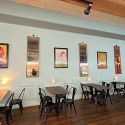 South Side Coffee - Cute interior
