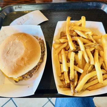 Bill's Burgers, Wings & Things - Burgers Near Me - Burnet, Texas Bill's Burgers, Wings & Things - Burgers Near Me - Burnet, Texas