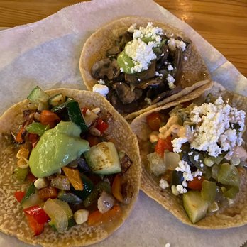 Guisados - Hongos con Cilantro, Calabacitas, Vegan Medley - Mexican Near Me - Beverly Hills, California