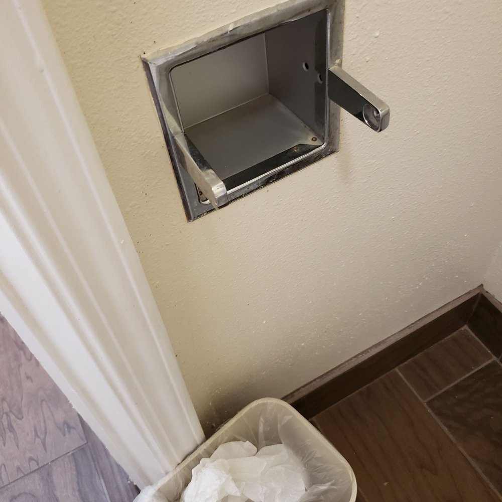 Quality Inn Trussville I-59 Exit 141 - Toilet paper was sitting on toilet tank! - Hotels Near Me - Trussville, Alabama Quality Inn Trussville I-59 Exit 141 - Toilet paper was sitting on toilet tank! - Hotels Near Me - Trussville, Alabama