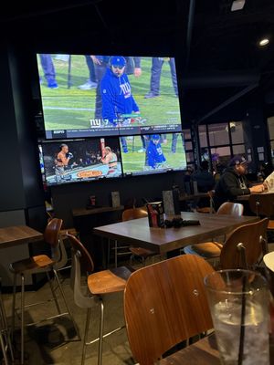 Tom's Watch Bar - Sacramento by null