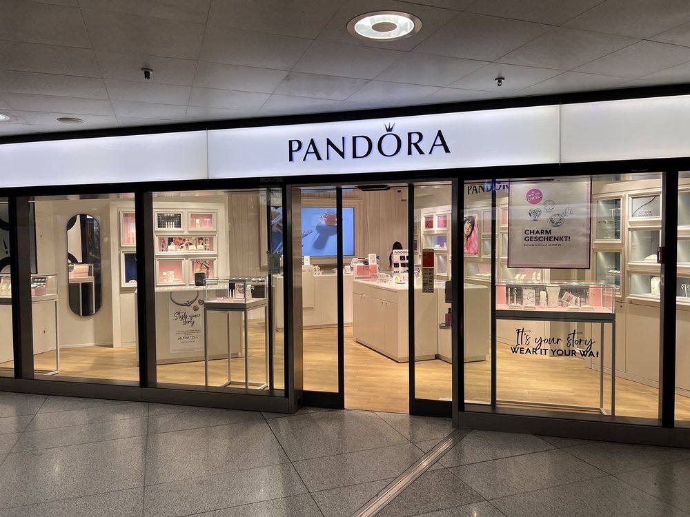 PANDORA - Updated December 2025 - Museumstrasse 1, Zürich, Switzerland ...
