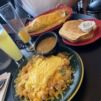 Sam's No 3 - Denver Skillet with green chili on side & Kitchen Sink Burrito - Breakfast & Brunch Near Me - Denver, Colorado Sam's No 3 - Denver Skillet with green chili on side & Kitchen Sink Burrito - Breakfast & Brunch Near Me - Denver, Colorado