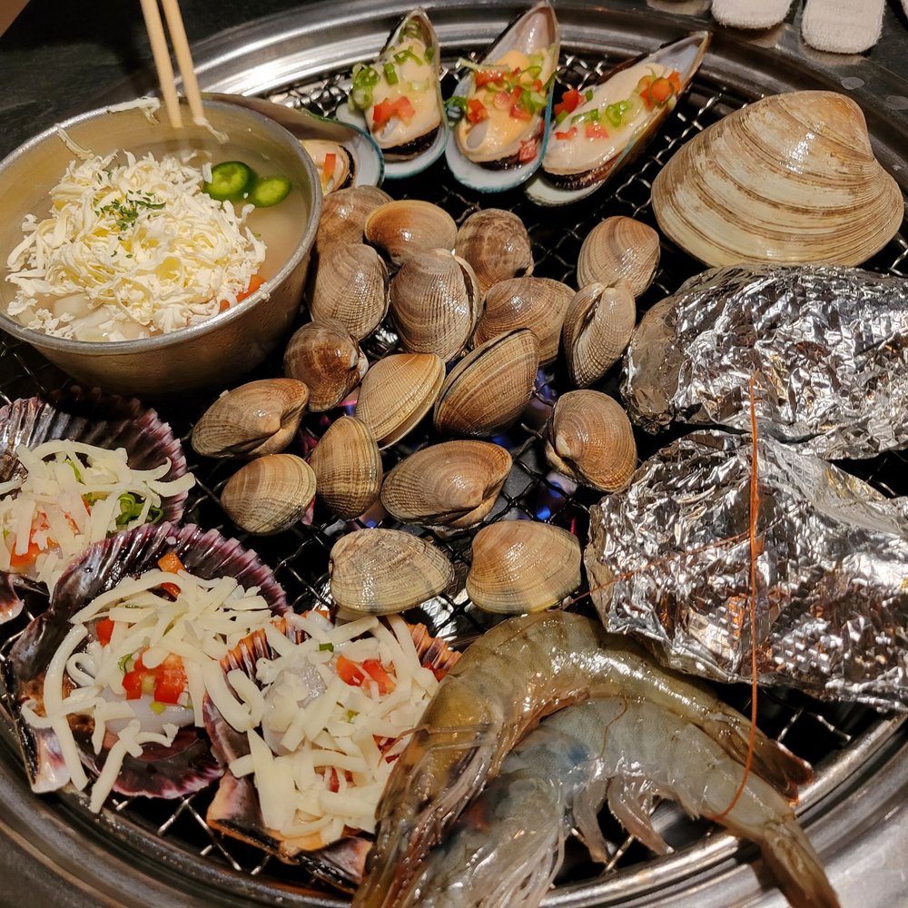 Burnin' Shell - Crew set: scallop soup, scallop w/ cheese, shrimp, whole oyster, manila clam, mussel, giant clam! - Seafood Near Me - Los Angeles, California
