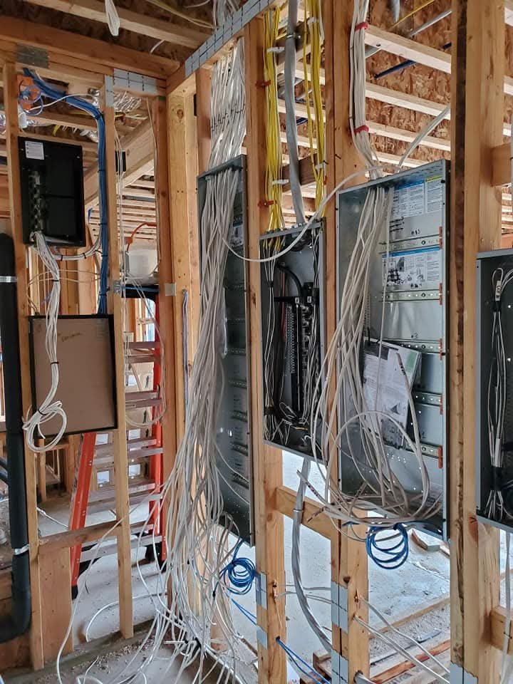 Slide of Iron Mountain Construction & Electrical