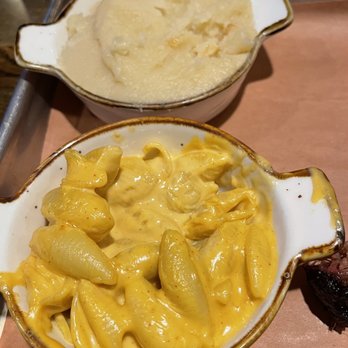 Taino Smokehouse - Mac & Cheese and garlic mashed potatoes - Barbeque Near Me - Middletown, Connecticut Taino Smokehouse - Mac & Cheese and garlic mashed potatoes - Barbeque Near Me - Middletown, Connecticut