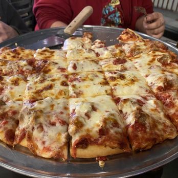 Paisans Pizzeria - Thicker crusted pizza - Pizza Near Me - Oak Lawn, Illinois Paisans Pizzeria - Thicker crusted pizza - Pizza Near Me - Oak Lawn, Illinois