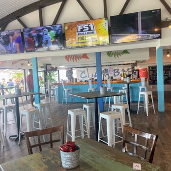 Point Lookout Clam Bar - Seafood Near Me - Point Lookout, New York