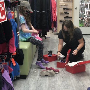 Kiddie Kobbler - One on one Help - Shoe Stores Near Me - Markham, Ontario Kiddie Kobbler - One on one Help - Shoe Stores Near Me - Markham, Ontario