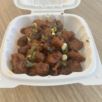 Momo Grill Truck - Chicken Manchurian - Food Trucks Near Me - Sunnyvale, California Momo Grill Truck - Chicken Manchurian - Food Trucks Near Me - Sunnyvale, California
