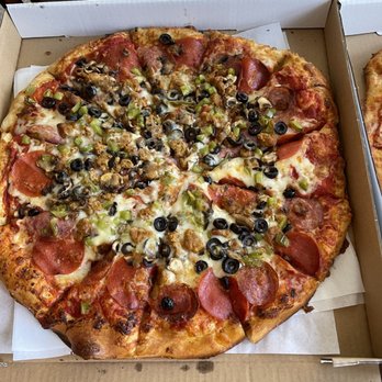 JJ’s Pizza & Mohr - Large Combination Pizza. So much flavor! - Pizza Near Me - Cathlamet, Washington JJ’s Pizza & Mohr - Large Combination Pizza. So much flavor! - Pizza Near Me - Cathlamet, Washington