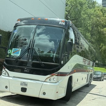 Omni Houston Hotel - Congo World Cup Team Bus - Hotels Near Me - Houston, Texas Omni Houston Hotel - Congo World Cup Team Bus - Hotels Near Me - Houston, Texas