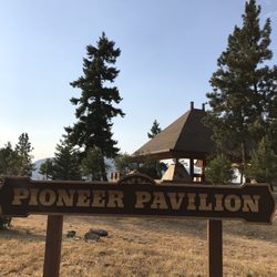 Knox Mountain Park
