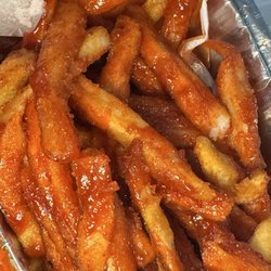 All Out Smoke Pit - French fries with mild sauce
