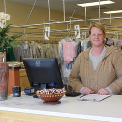 A1 Dry Cleaners & Laundromat