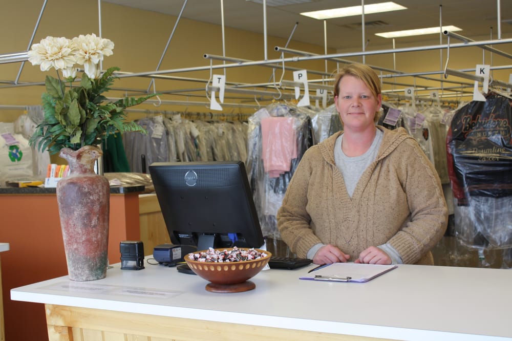 A1 DRY CLEANERS & LAUNDROMAT 845 S Perryville Rd, Rockford, Illinois