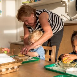 Montessori of Alameda - 21st Century School
