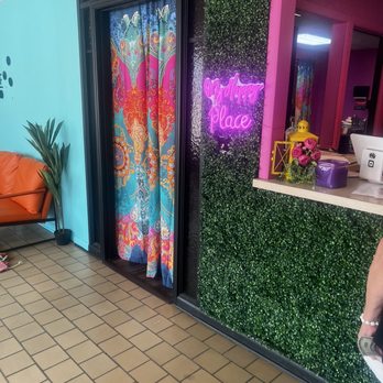 Wild Moon Boba & Bowls - Order window - Acai Bowls Near Me - Clanton, Alabama Wild Moon Boba & Bowls - Order window - Acai Bowls Near Me - Clanton, Alabama