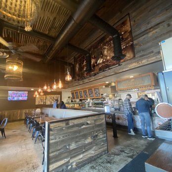 Bushfire Kitchen - Del Mar - American Near Me - Del Mar, California