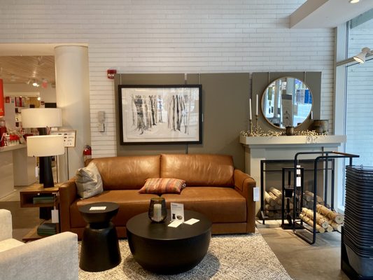 Crate & Barrel by null