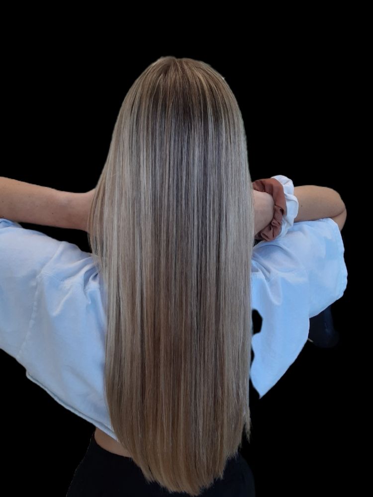 Sheila's Hair Design Logo