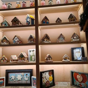 The Gingerbread Factory - Gingerbread houses as you walk in - Bakeries Near Me - Leavenworth, Washington The Gingerbread Factory - Gingerbread houses as you walk in - Bakeries Near Me - Leavenworth, Washington