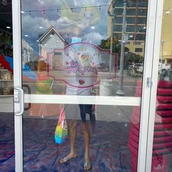 Sugar Kingdom - Candy Stores Near Me - Virginia Beach, Virginia