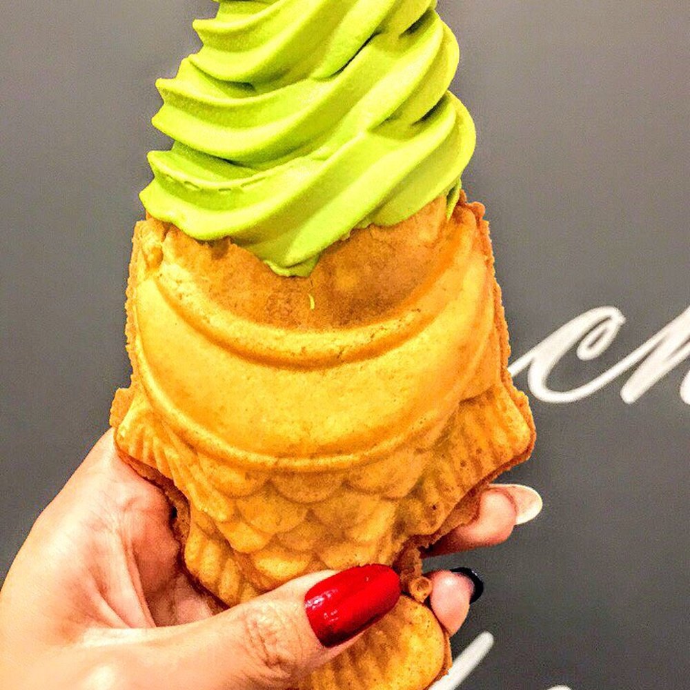 Mochi - Matcha Green Tea Soft Serve Taiyaki - Ice Cream & Frozen Yogurt Near Me - Irvine, California