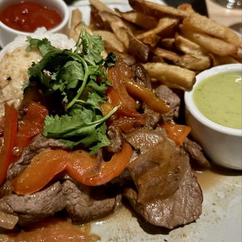 Nomade - Mediterranean Near Me - Westport, Connecticut