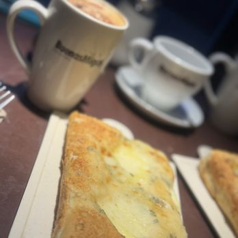 Buenas Migas - Herb Focaccia - Italian Near Me - Barcelona, B Buenas Migas - Herb Focaccia - Italian Near Me - Barcelona, B