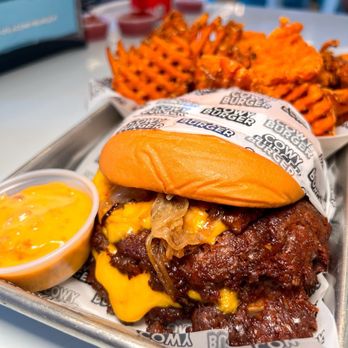 Cowy Burger - Burgers Near Me - Miami, Florida