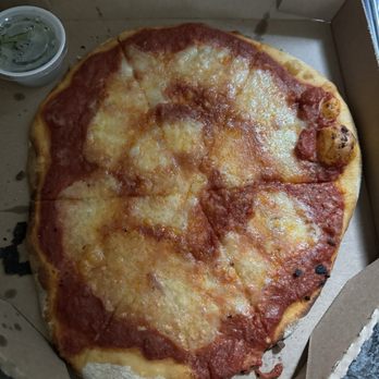 Bertucci's Italian Restaurant - Margherita Pizza - Pizza Near Me - Hingham, Massachusetts
