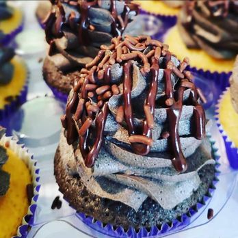 Copcakes Arresting Appetites - cupcakes with chocolate frosting and sprinkles - Bakeries Near Me - Ocean Beach, New York Copcakes Arresting Appetites - cupcakes with chocolate frosting and sprinkles - Bakeries Near Me - Ocean Beach, New York