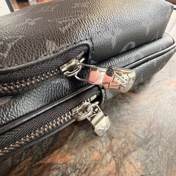 Louis Vuitton Seattle Bravern - Louis Bag - Leather Goods Near Me - Bellevue, Washington Louis Vuitton Seattle Bravern - Louis Bag - Leather Goods Near Me - Bellevue, Washington