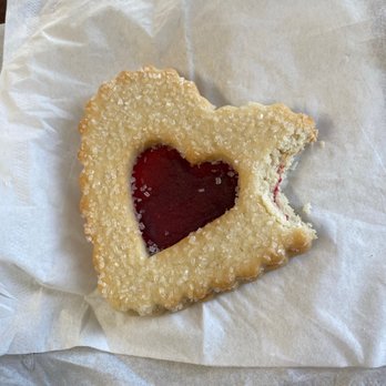 la Madeleine - Linzer cookies - Bakeries Near Me - katy, Texas la Madeleine - Linzer cookies - Bakeries Near Me - katy, Texas
